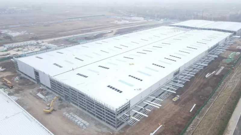 Por que é necesario a construción dunha fábrica de fabricación mecánica de marco de aceiro para deseñar soportes de columnas?