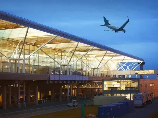 Construción de aceiro terminal estándar europeo
