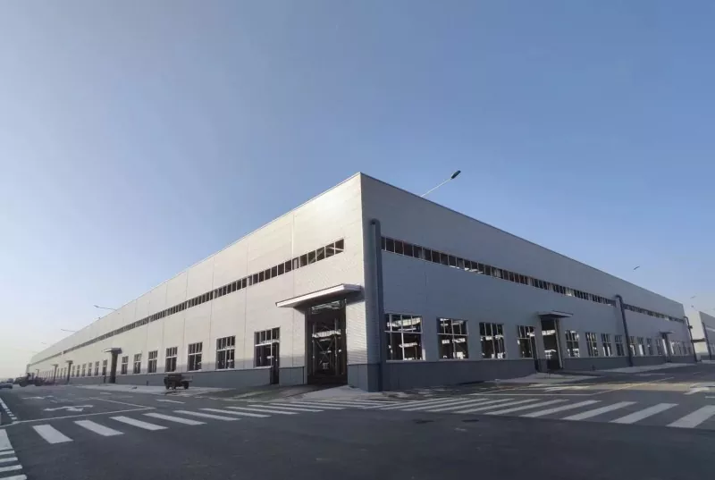 Construcción de almacén de aceiro con marco de portal