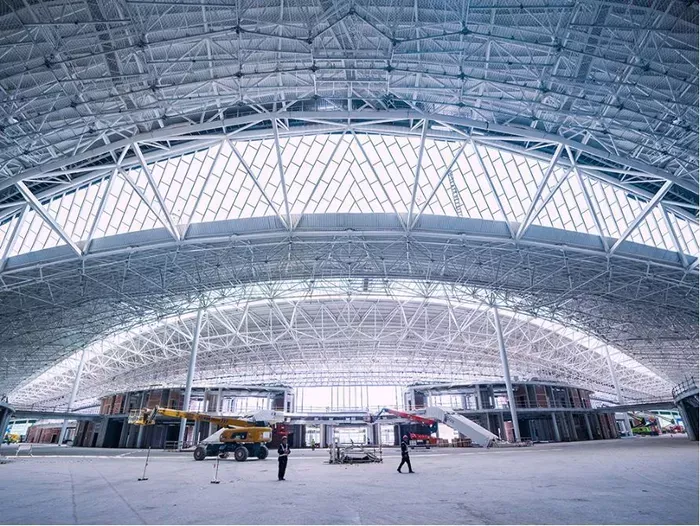 Terminal de aeroliñas de baixo custo de marco de aceiro