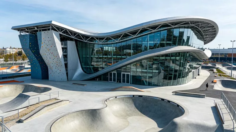 Centro Integral de Deportes Extremos de Estrutura de Aceiro